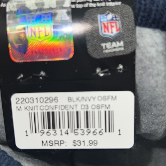 Cowboys Mens Beanie - Picture 3 of 3